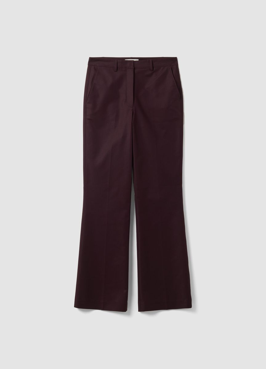 Maßgeschneidertes Set aus Weste und Hose