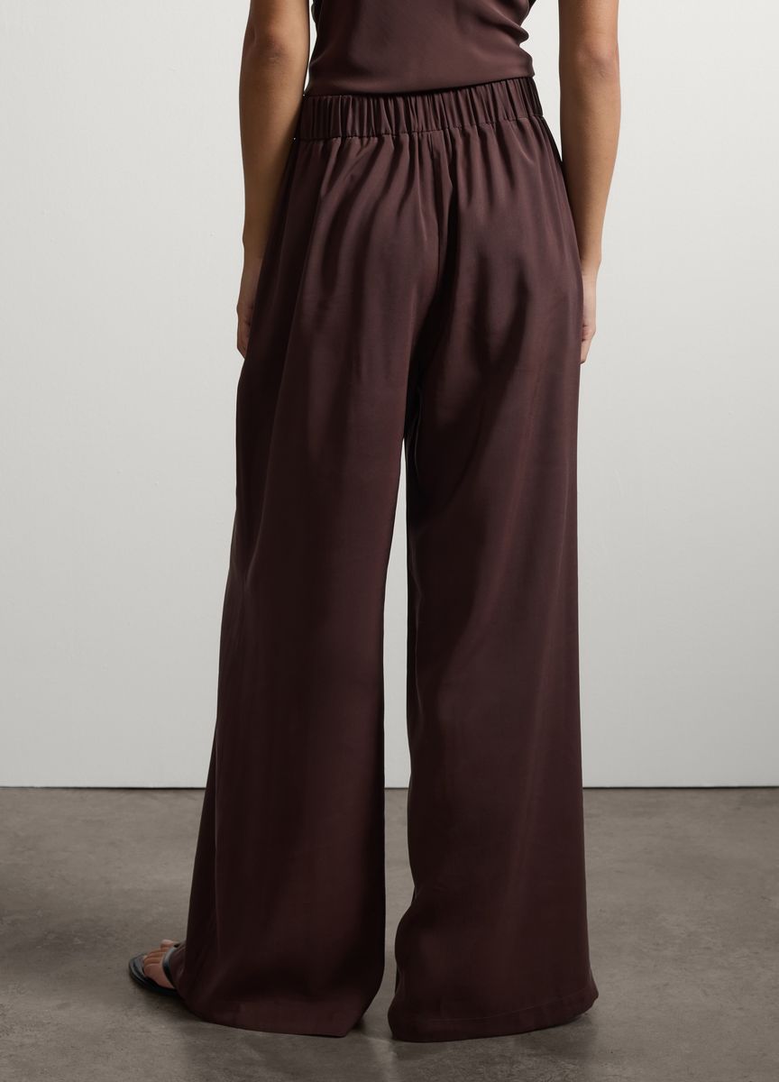 Weit geschnittene Satin-Faltenhose