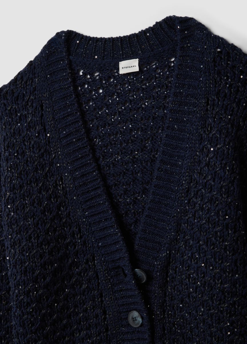 Grobstrick-Cardigan mit Pailletten und Cropped-Schnitt