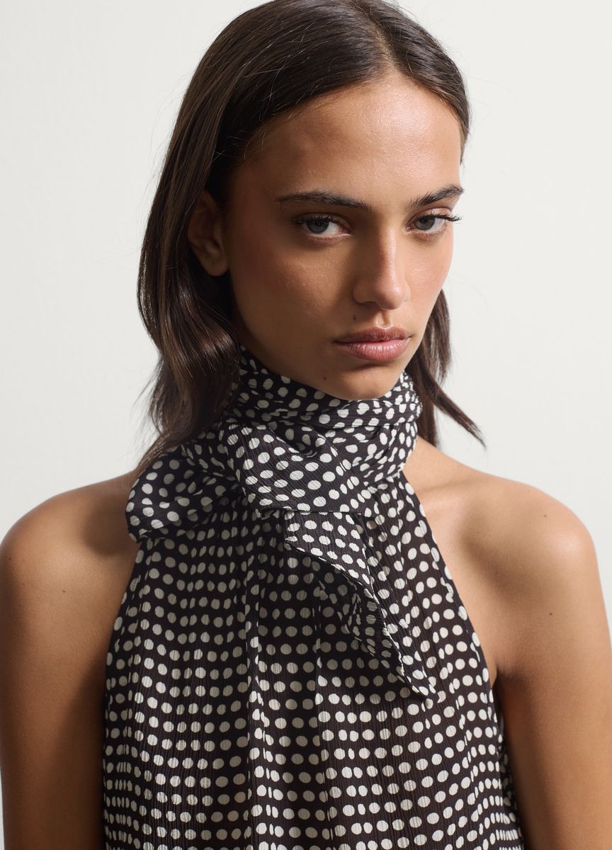 Elegantes Polka-Dot-Halterneck