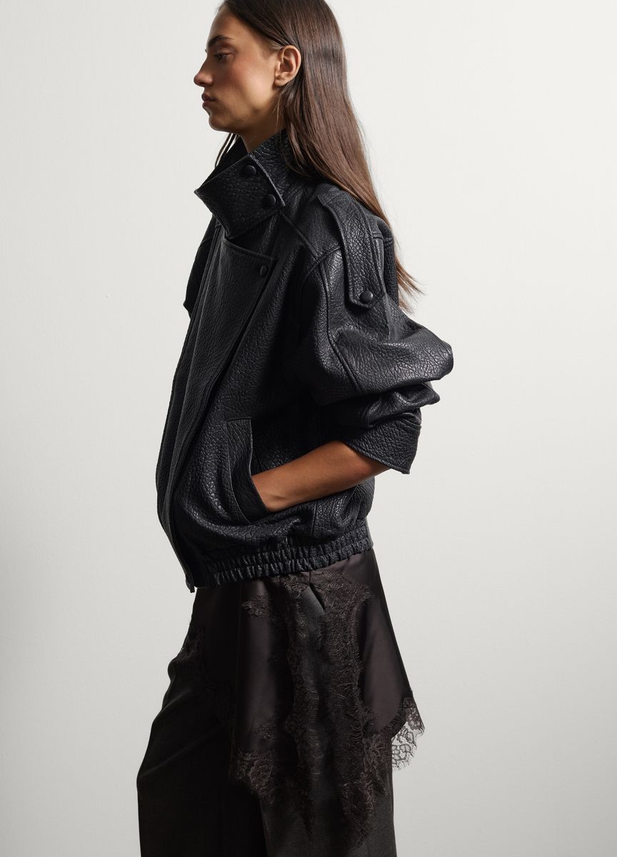 Texturierte Oversized Leder-Bomberjacke