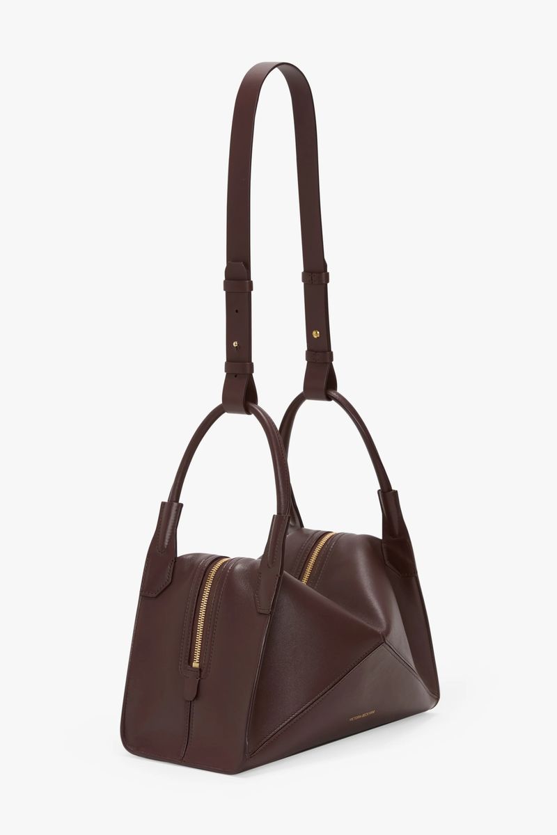Geometrische Plié Ledertasche