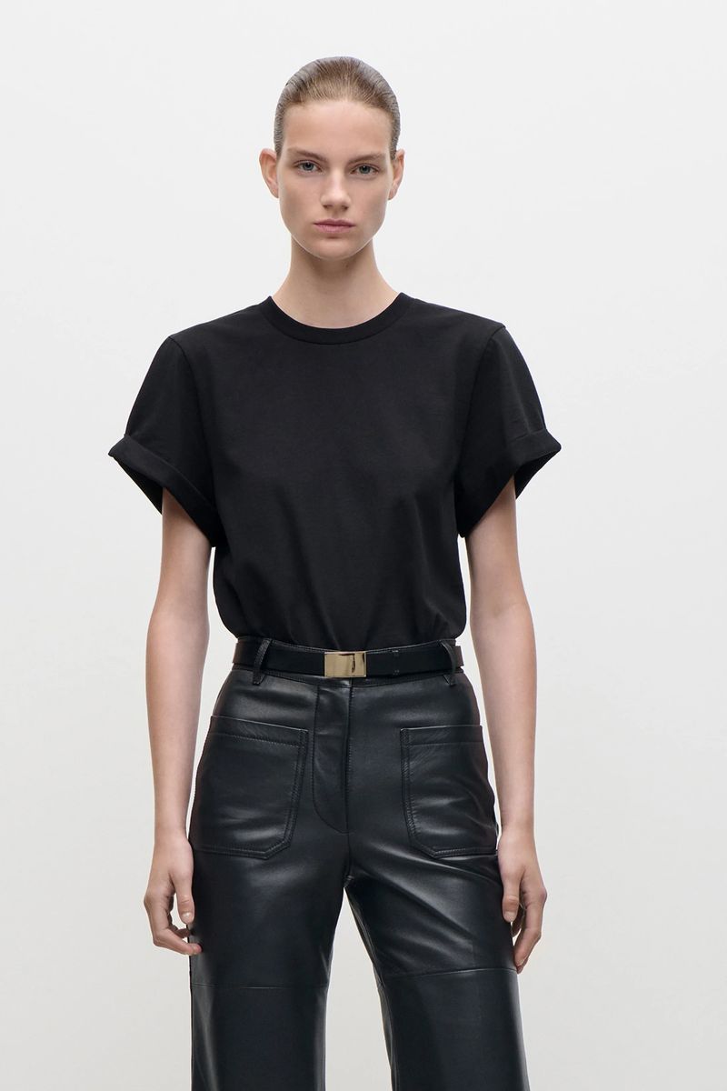 Oversize-T-Shirt mit Umschlagärmeln