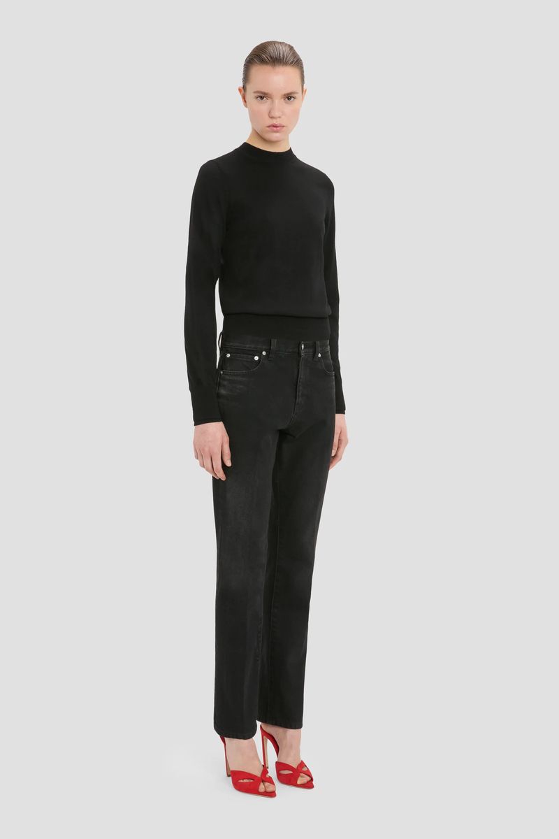 Hüfthohe Jeans in Washed Black