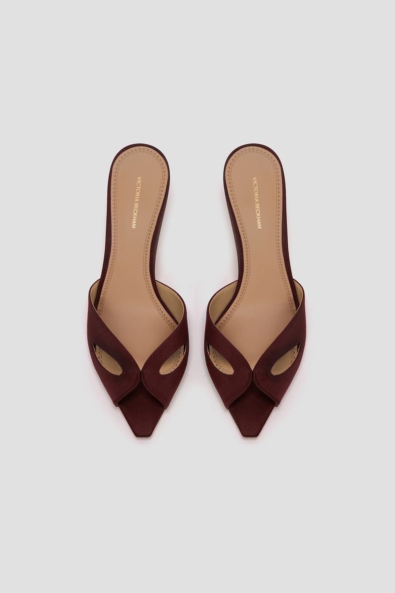 Satin-Mules mit Masken-Ausschnitt