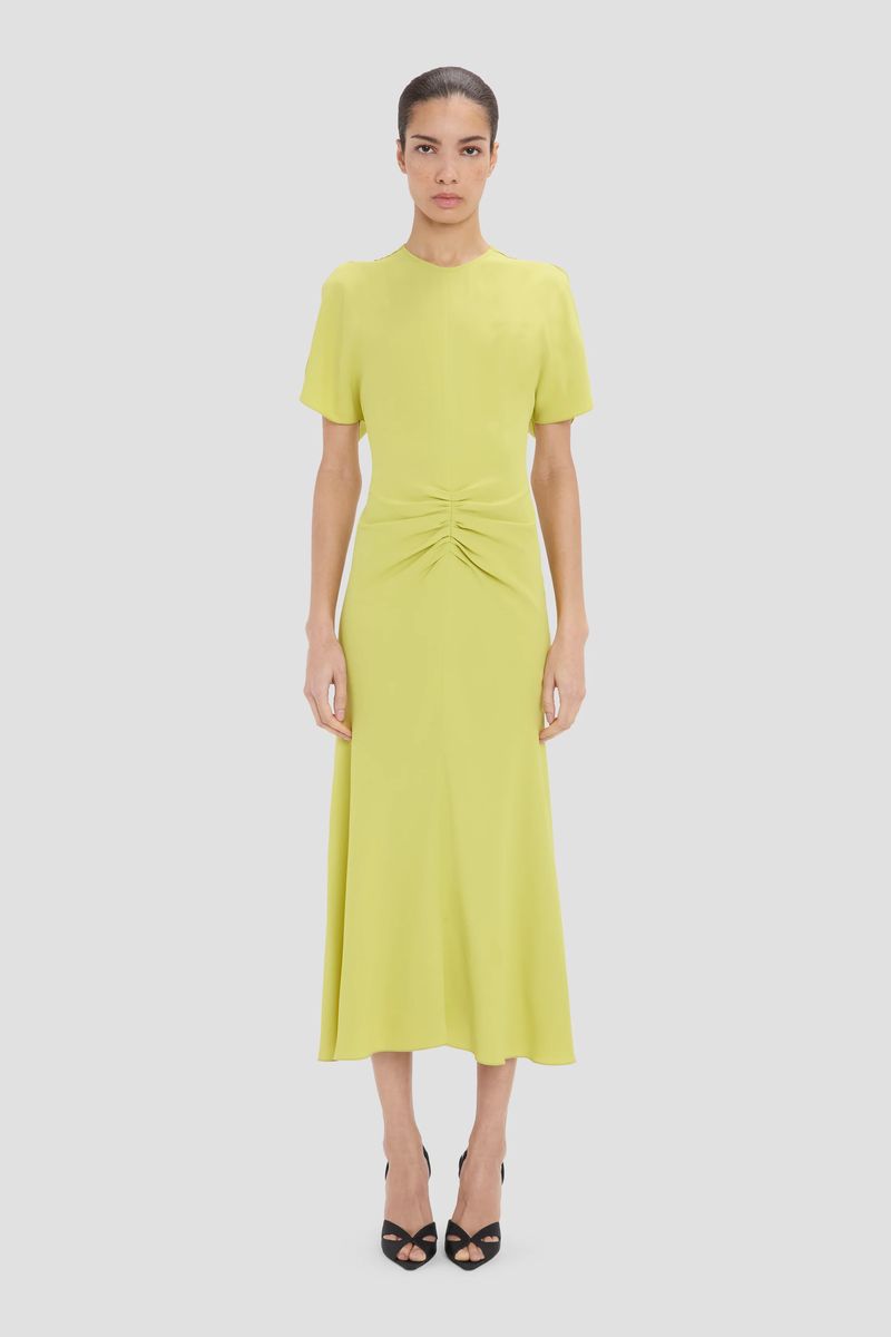 Elegantes Midikleid mit Taillenraffung