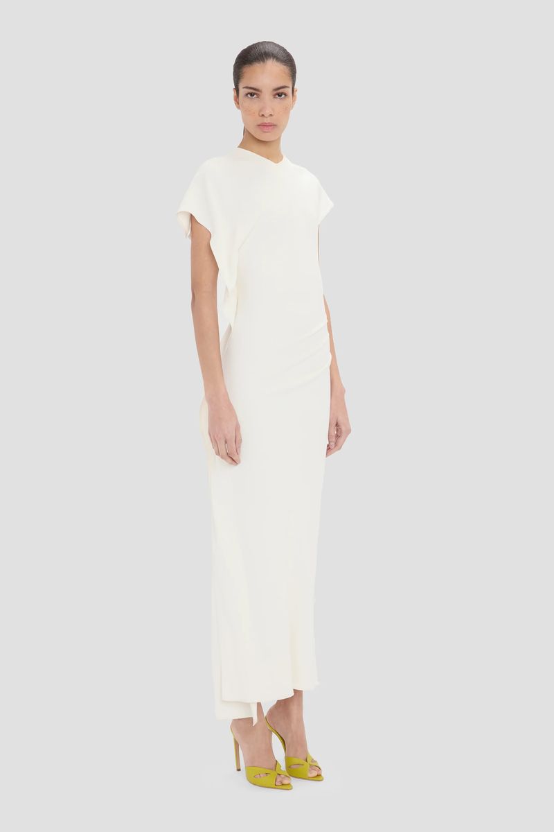 Elegantes Satin-Midikleid mit asymmetrischem Saum