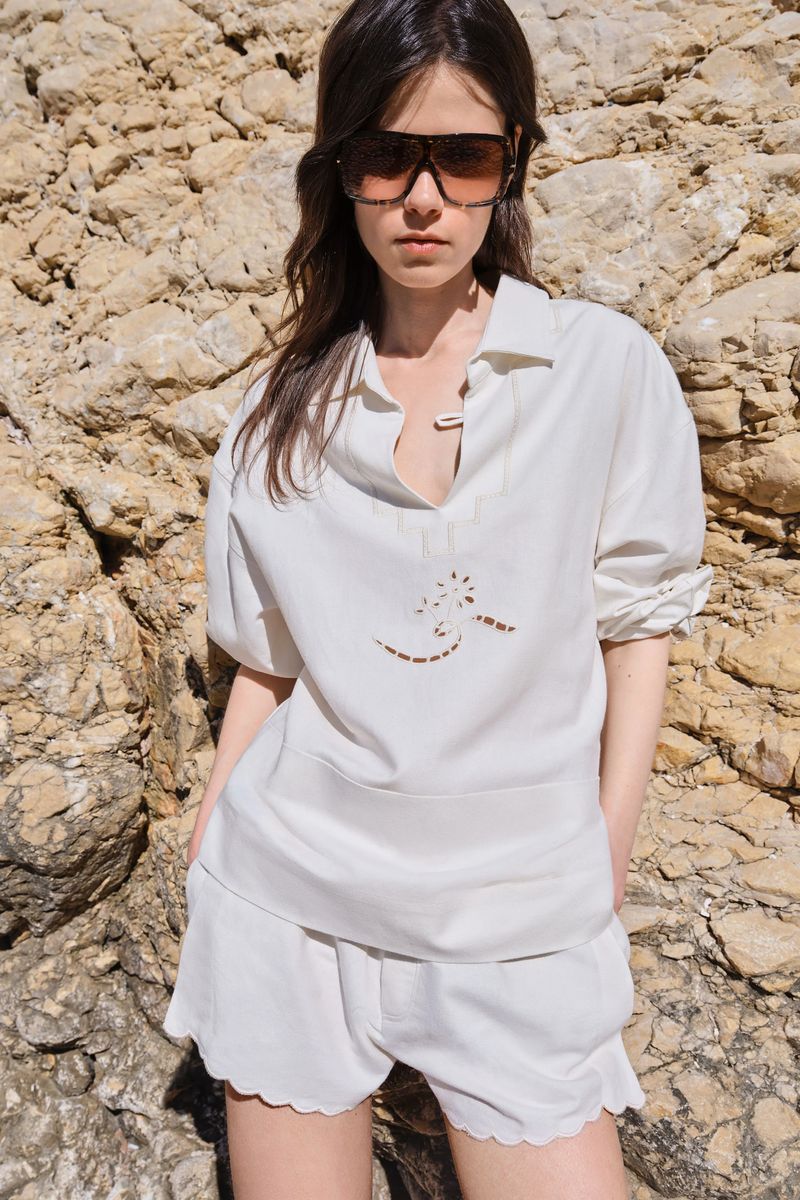Oversize-Tunika aus Leinenmischung mit Stickerei
