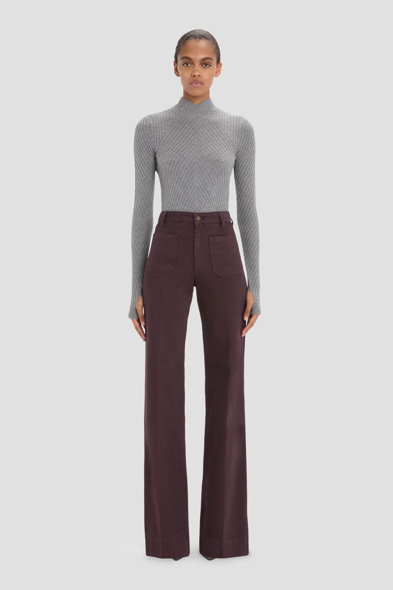 Weit geschnittene High-Waist-Denim-Silhouette