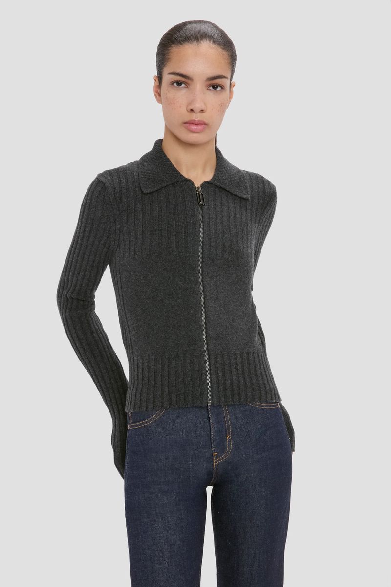 Gerippter Strickpullover mit Kragen