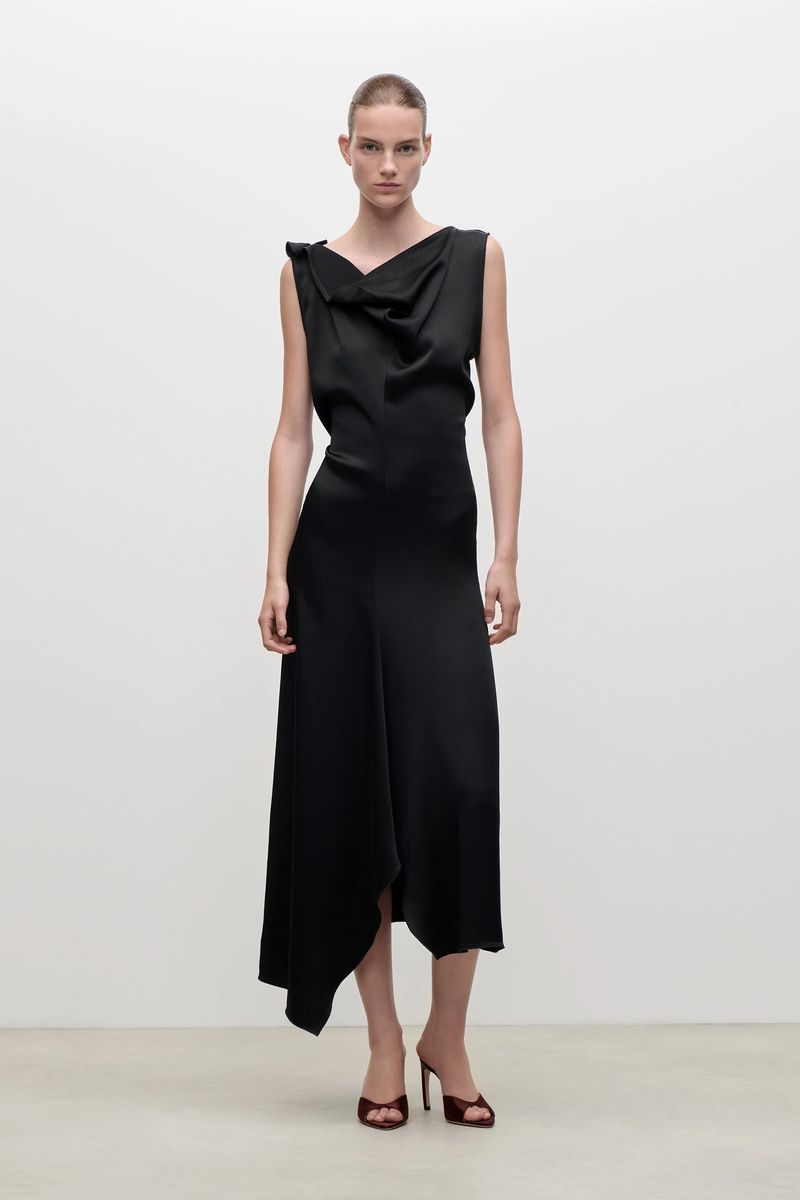 Drapiertes Tailored Midi-Satinkleid