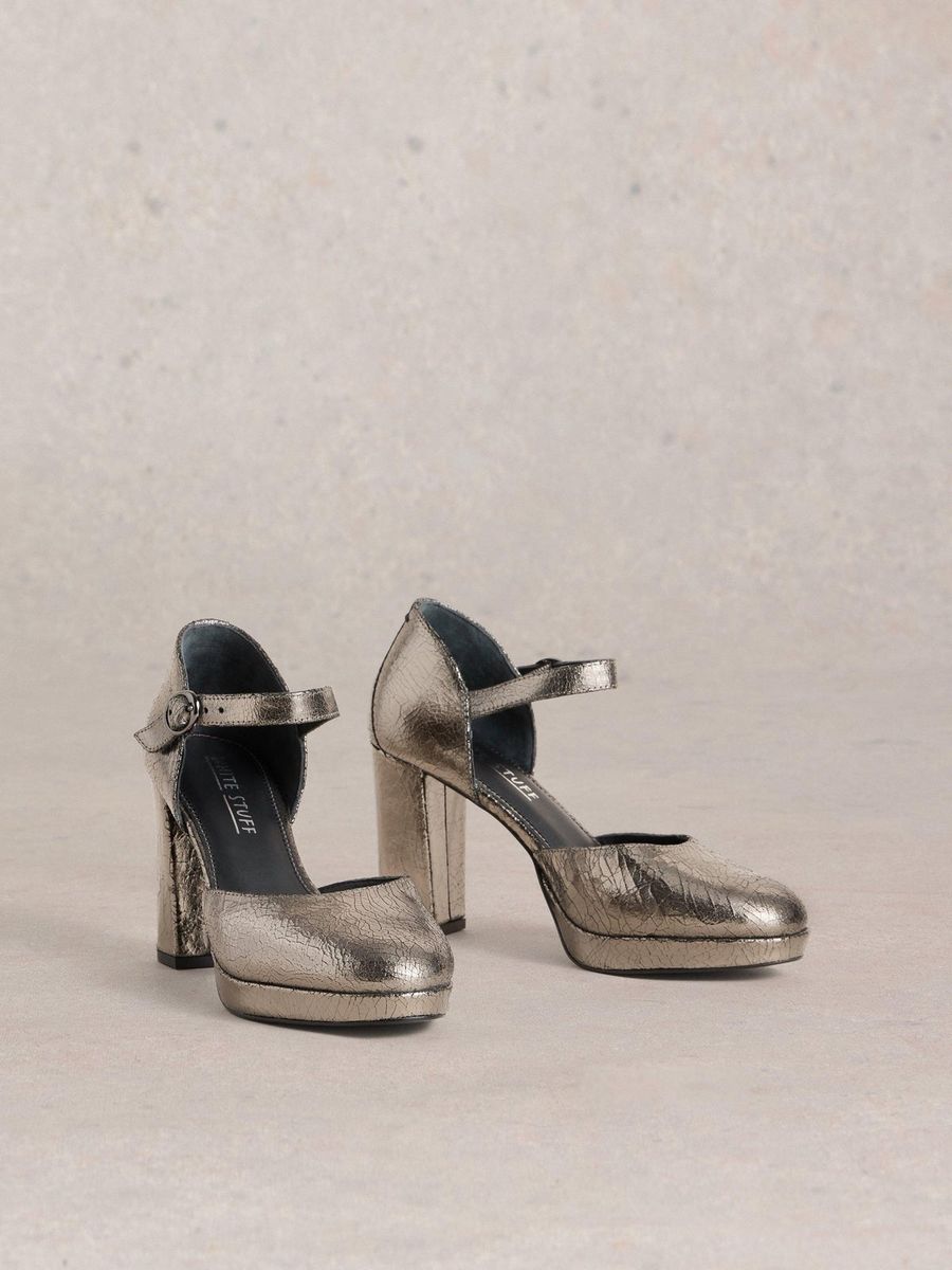 Elegante Metallic Plateau-Pumps