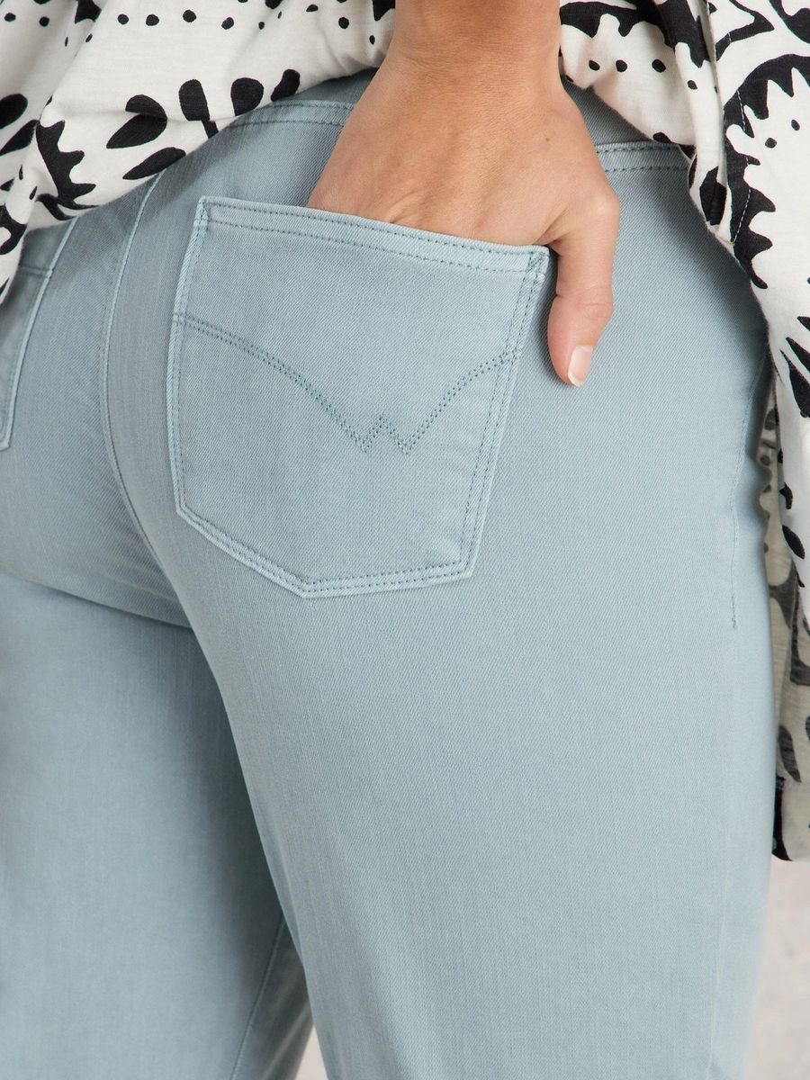 Verkürzte Slim-Fit Stretch-Jegging