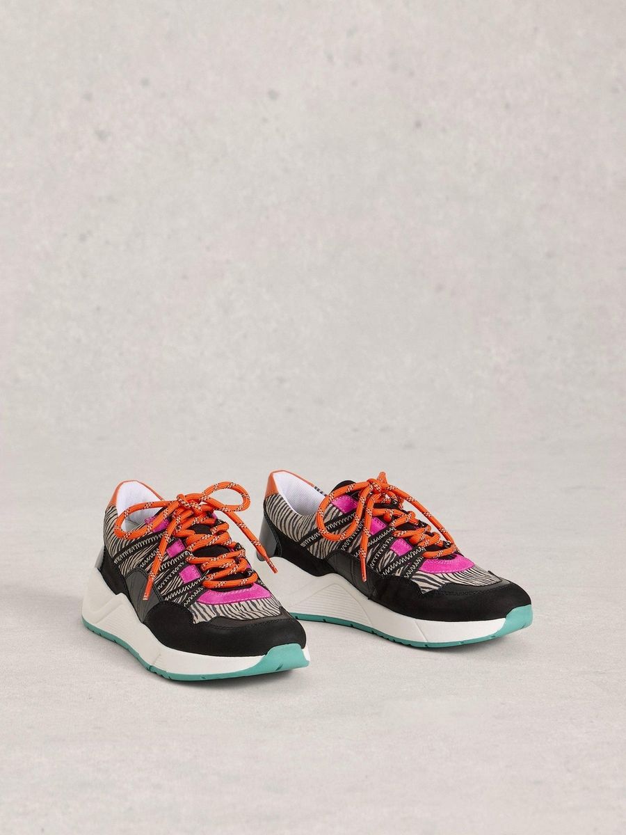 Klobige Sneaker mit Zebra-Print