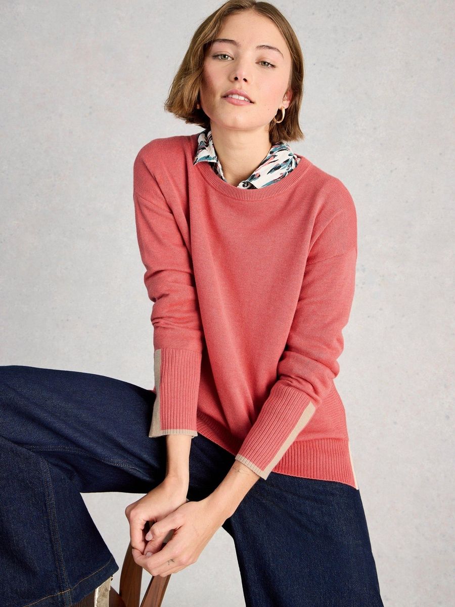 Klassischer leichter Rundhals-Strickpullover
