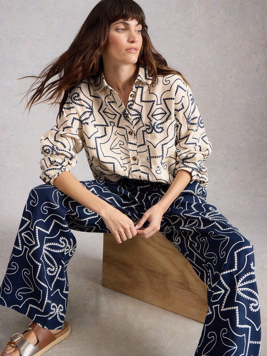 Oversize-Bluse mit abstraktem Linienmuster