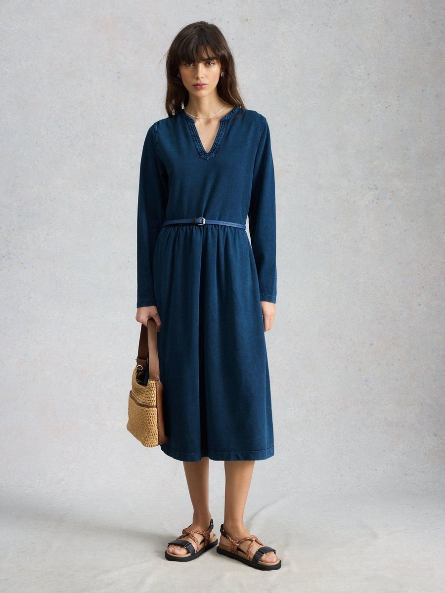 Weiches gerafftes Jersey-Midikleid