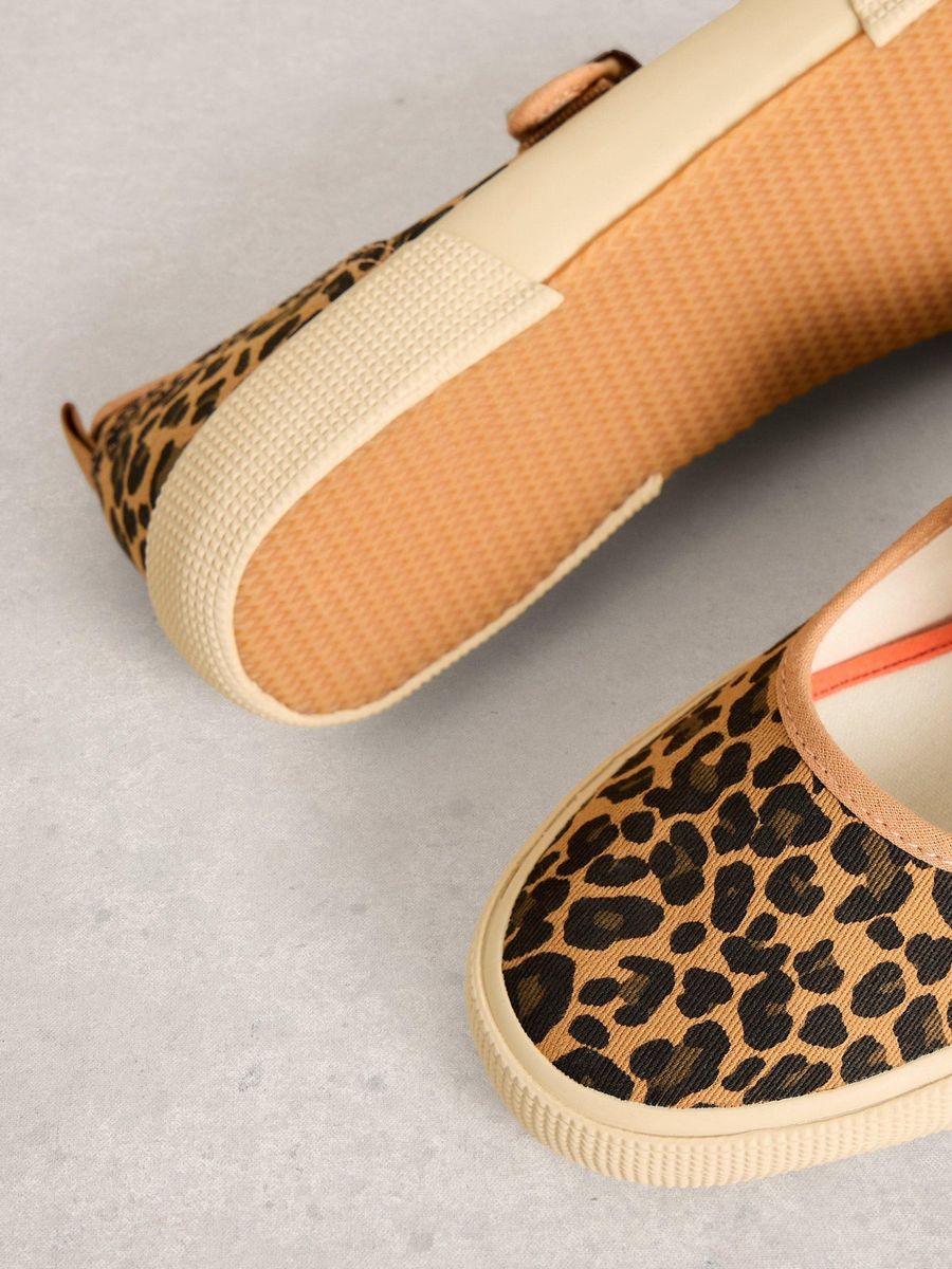 Mary Janes mit Leopardenmuster