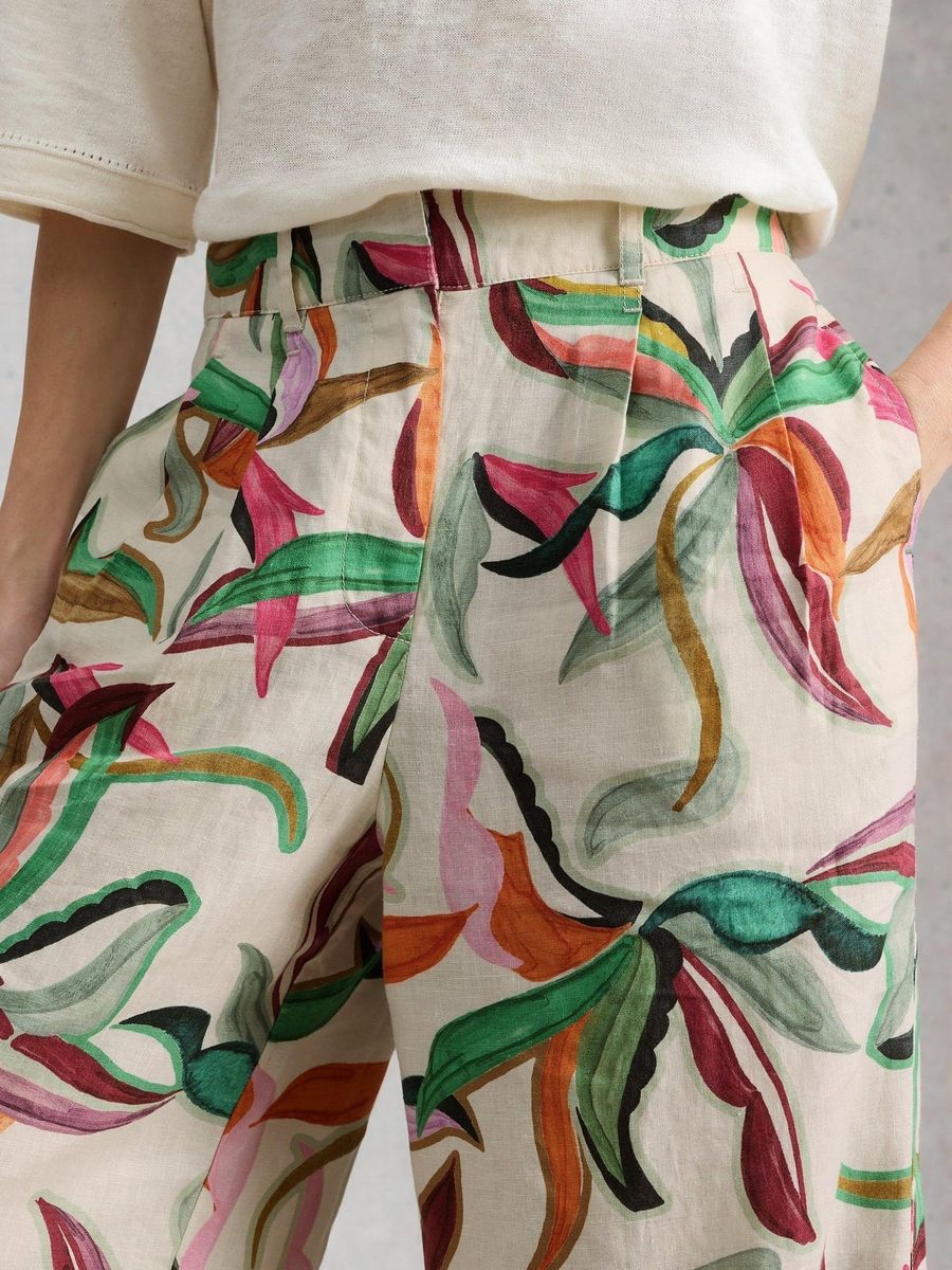 Leinenhose mit tropischem Print und weitem Bein