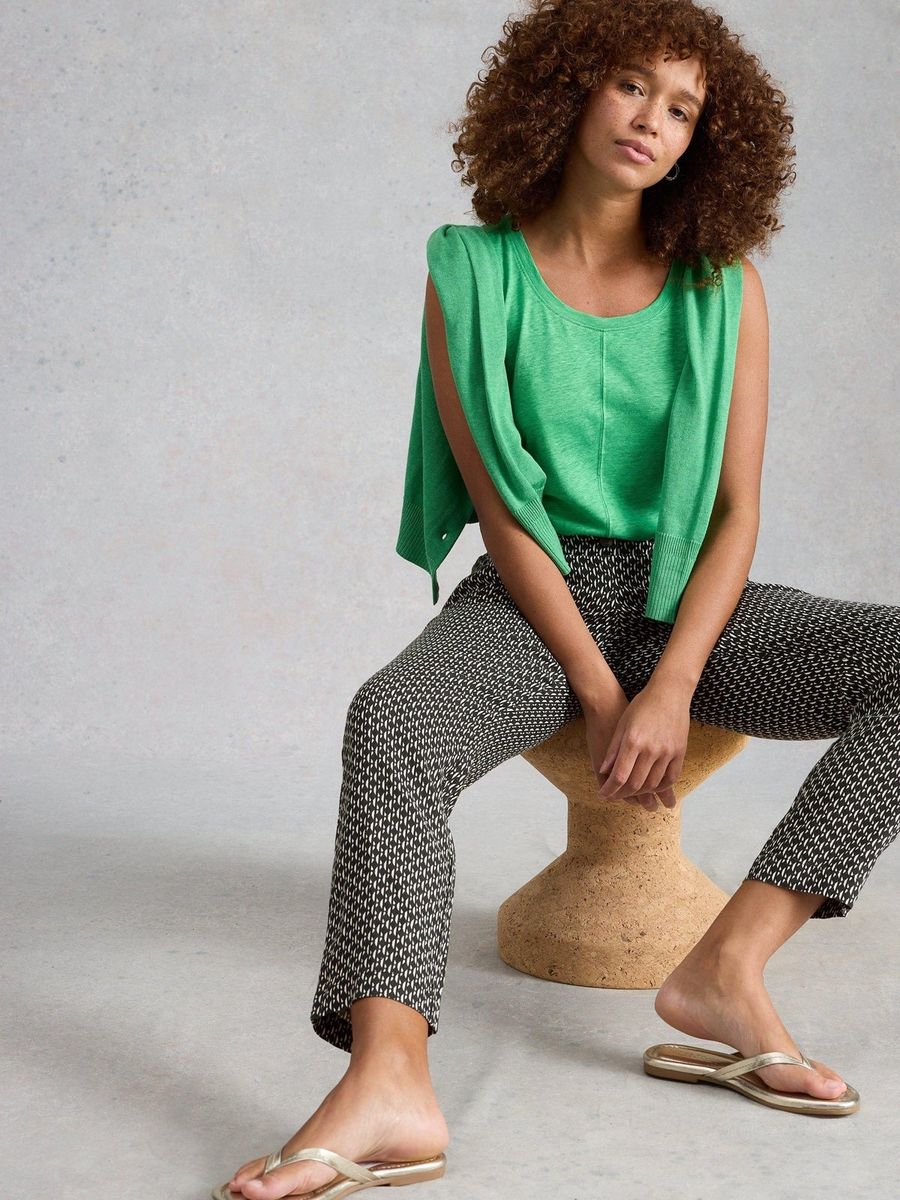 Tapered Leinenhose mit geometrischem Muster