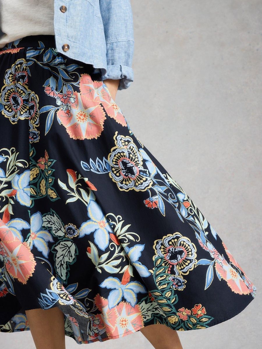 Schwungvoller Midi-Rock mit Blumenmuster