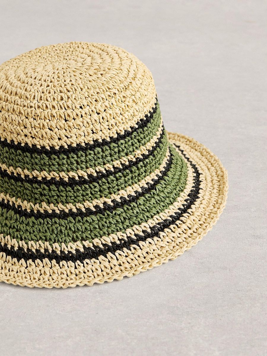 Relaxter gestreifter Häkel-Bucket-Hat