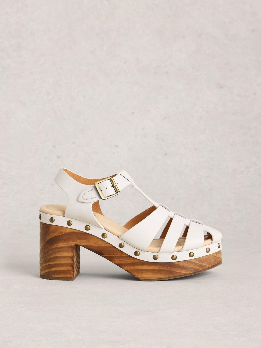 Beschlagene T-Riemen Holzclogs
