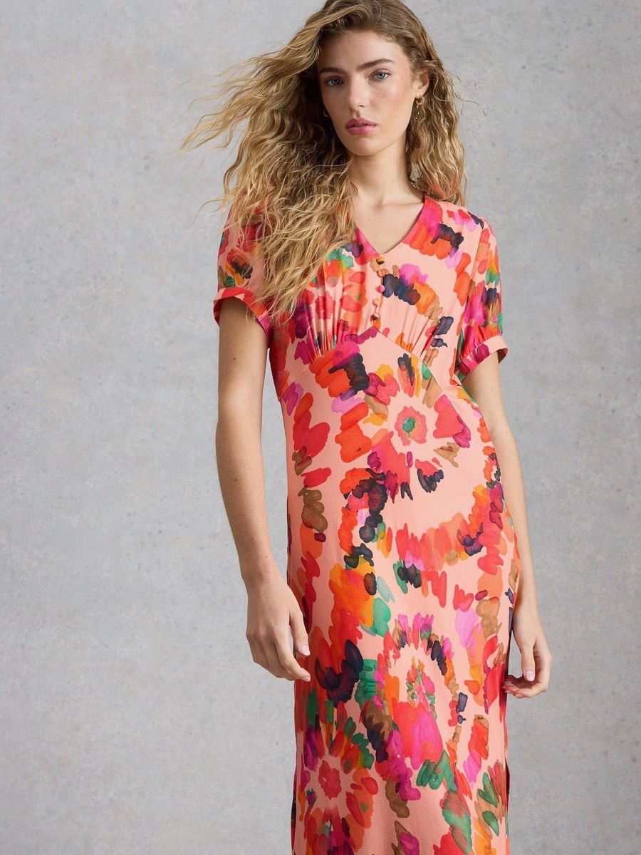 Farbenfrohes Floral-Maxikleid mit Empire-Taille
