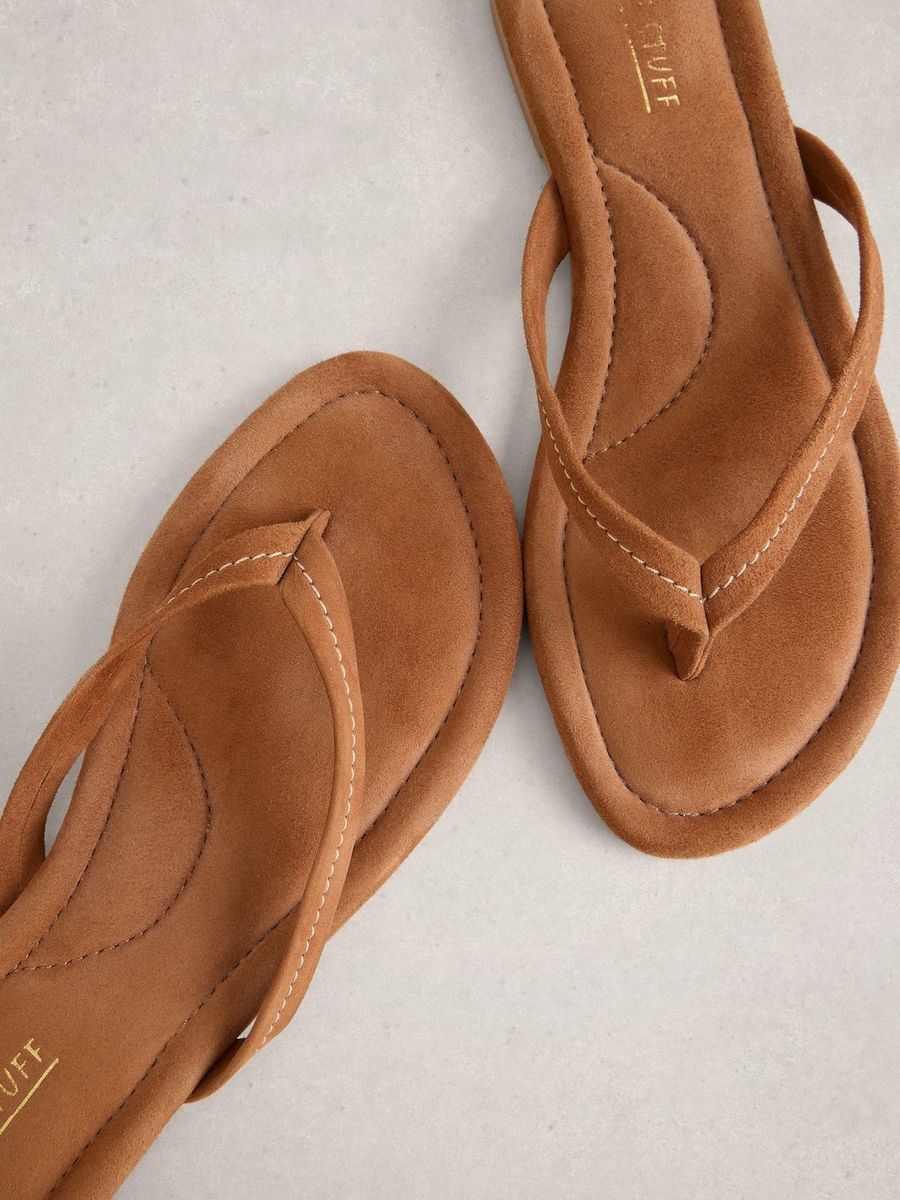 Minimalistische Zehenstegsandalen aus Wildleder