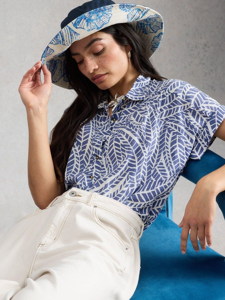 Bio-Baumwollbluse mit Blattmuster