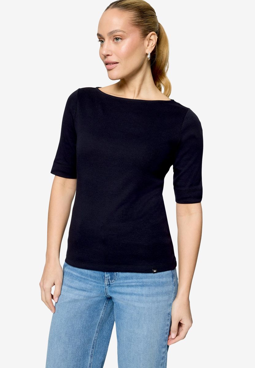 Minimalistisches Shirt mit U-Boot-Ausschnitt