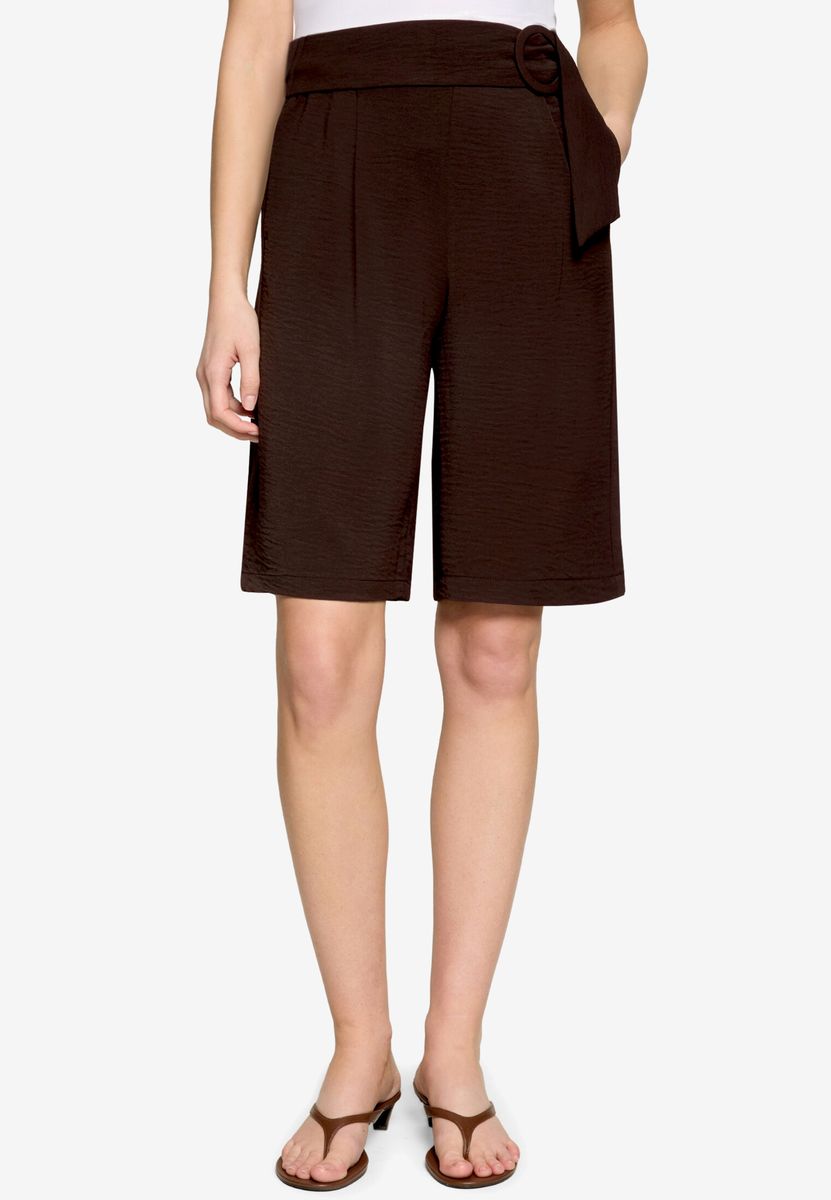 Taillierte Bermuda-Shorts mit Ring-Gürtel