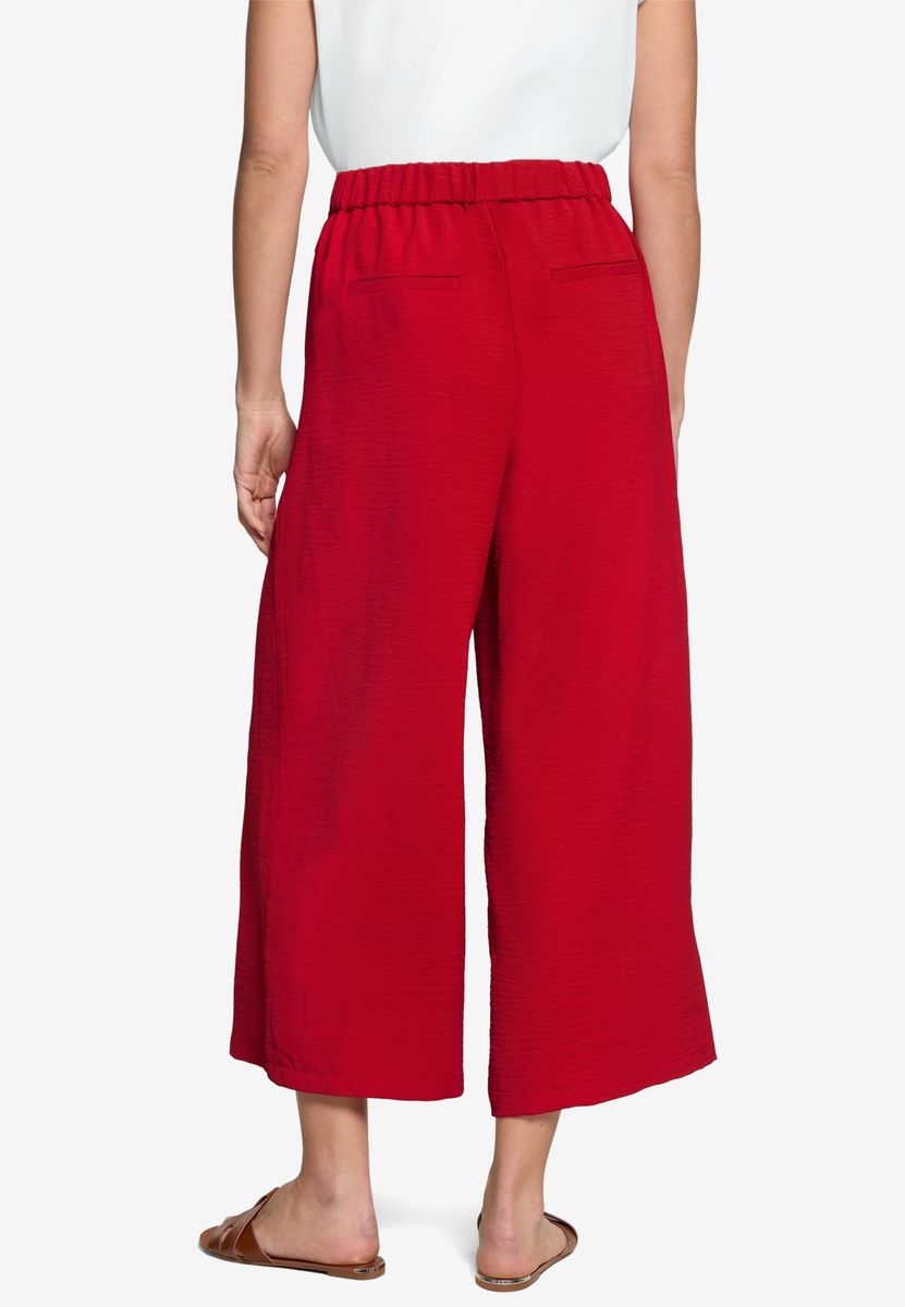 Culotte in 7/8-Länge mit Gürtelschnalle