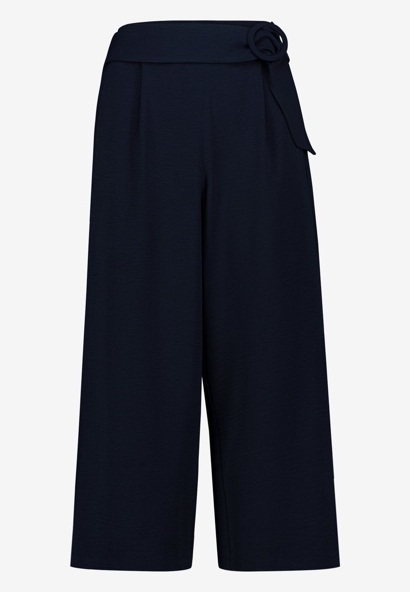 Elegante 7/8-Hose mit Gürtelschnalle