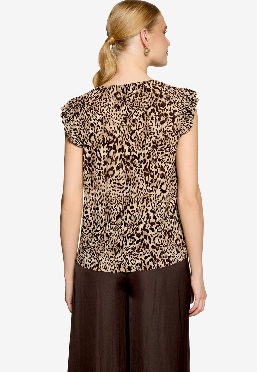 Oberteil mit Leoprint und Flügelärmeln