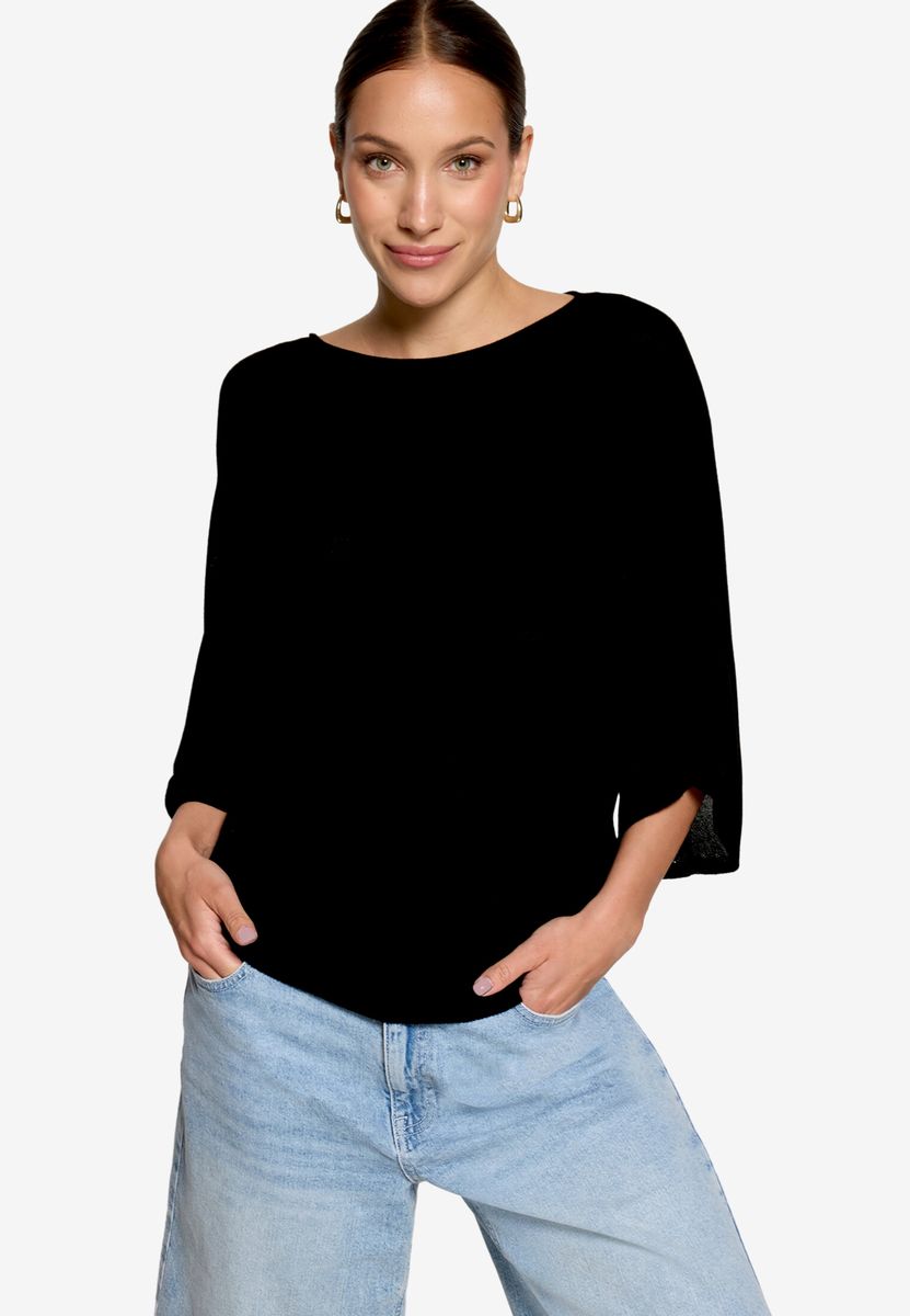 Minimalistischer Strickpullover mit Fledermausärmeln