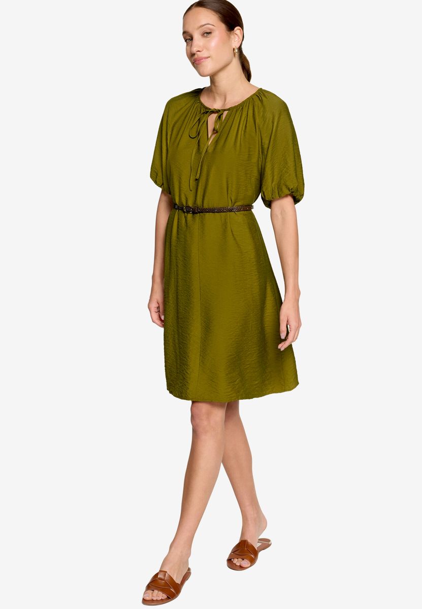 Strukturiertes Minikleid mit Flechtgürtel
