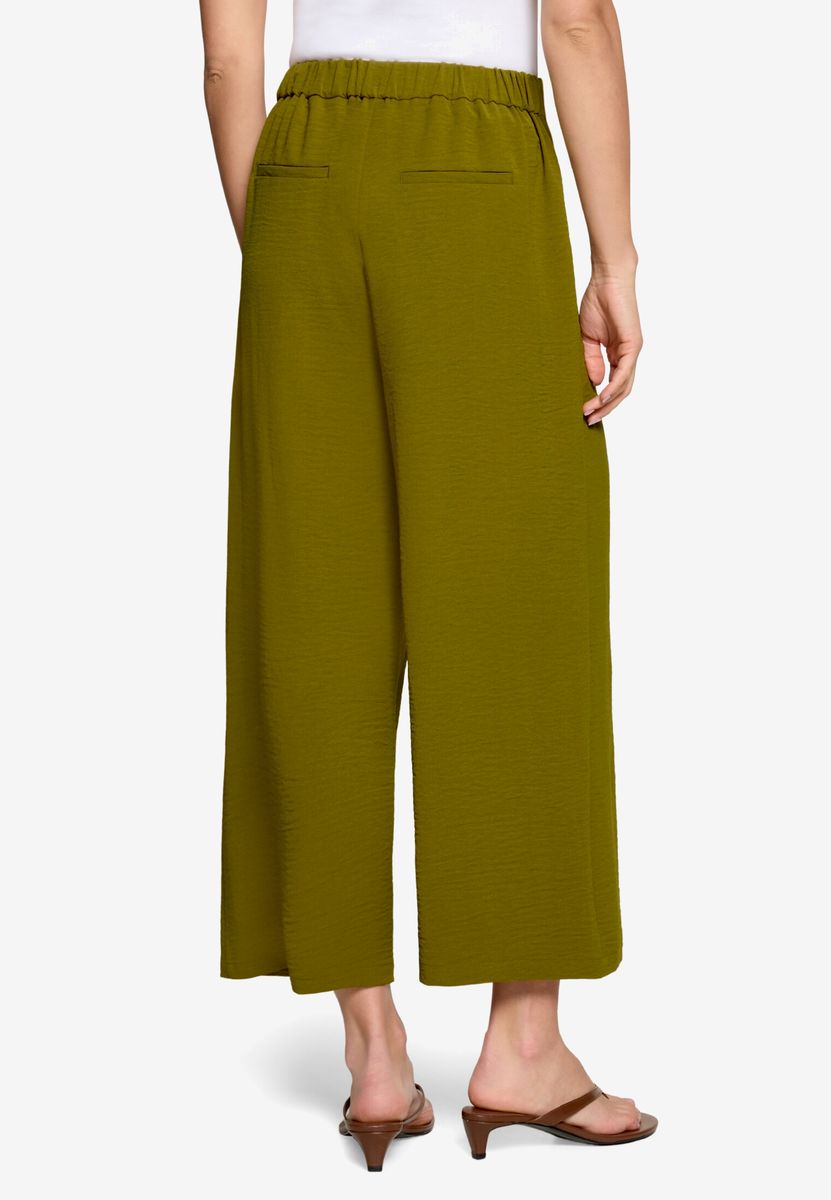 Weite Culotte mit Schnallengürtel