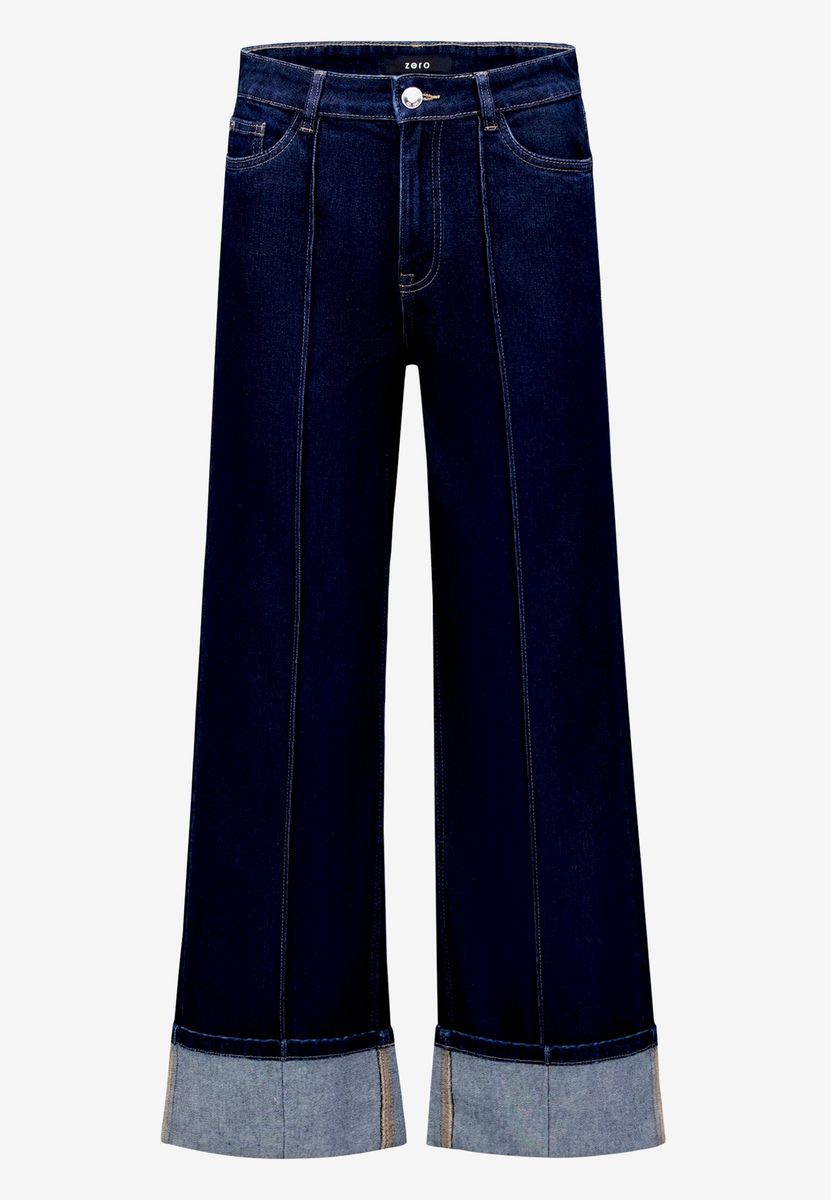 Weit geschnittene Jeans mit breitem Umschlag