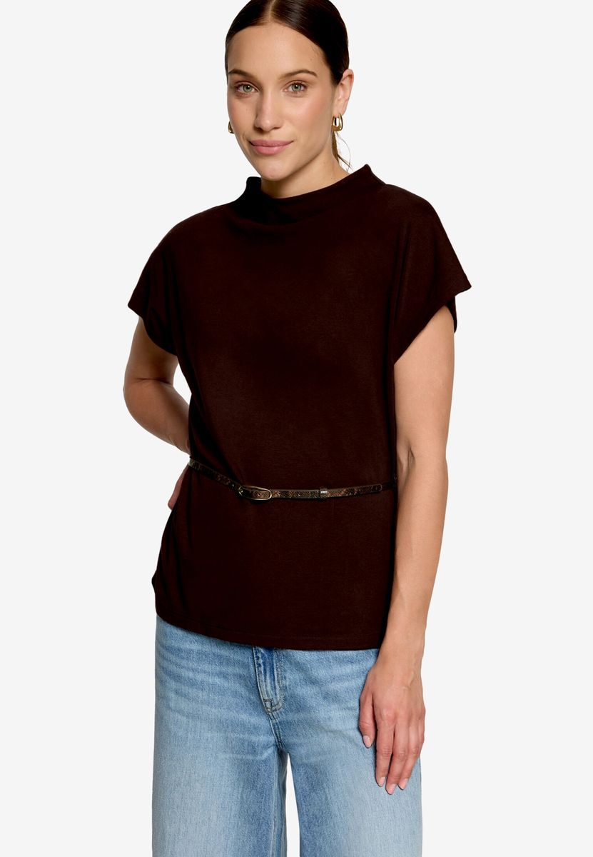 Top mit Stehkragen und Gürtel
