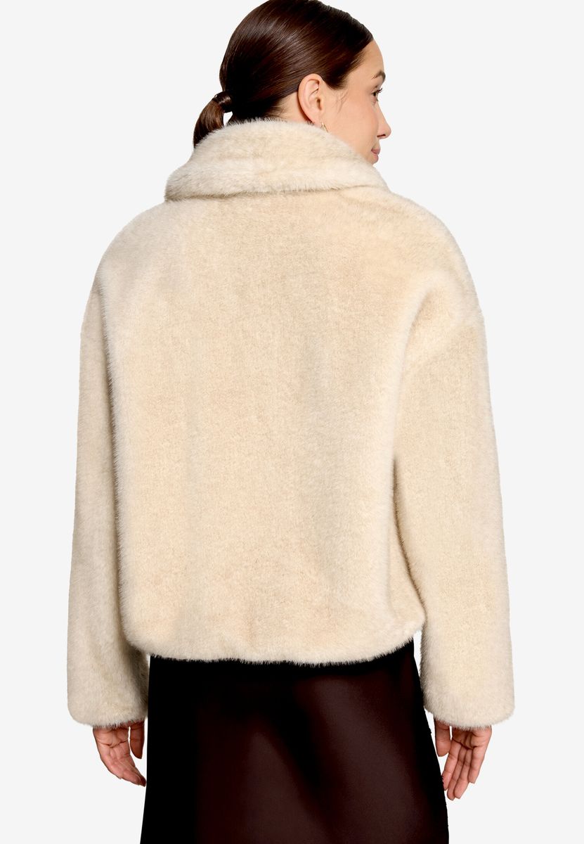 Plüschjacke mit Reißverschluss und Kragen