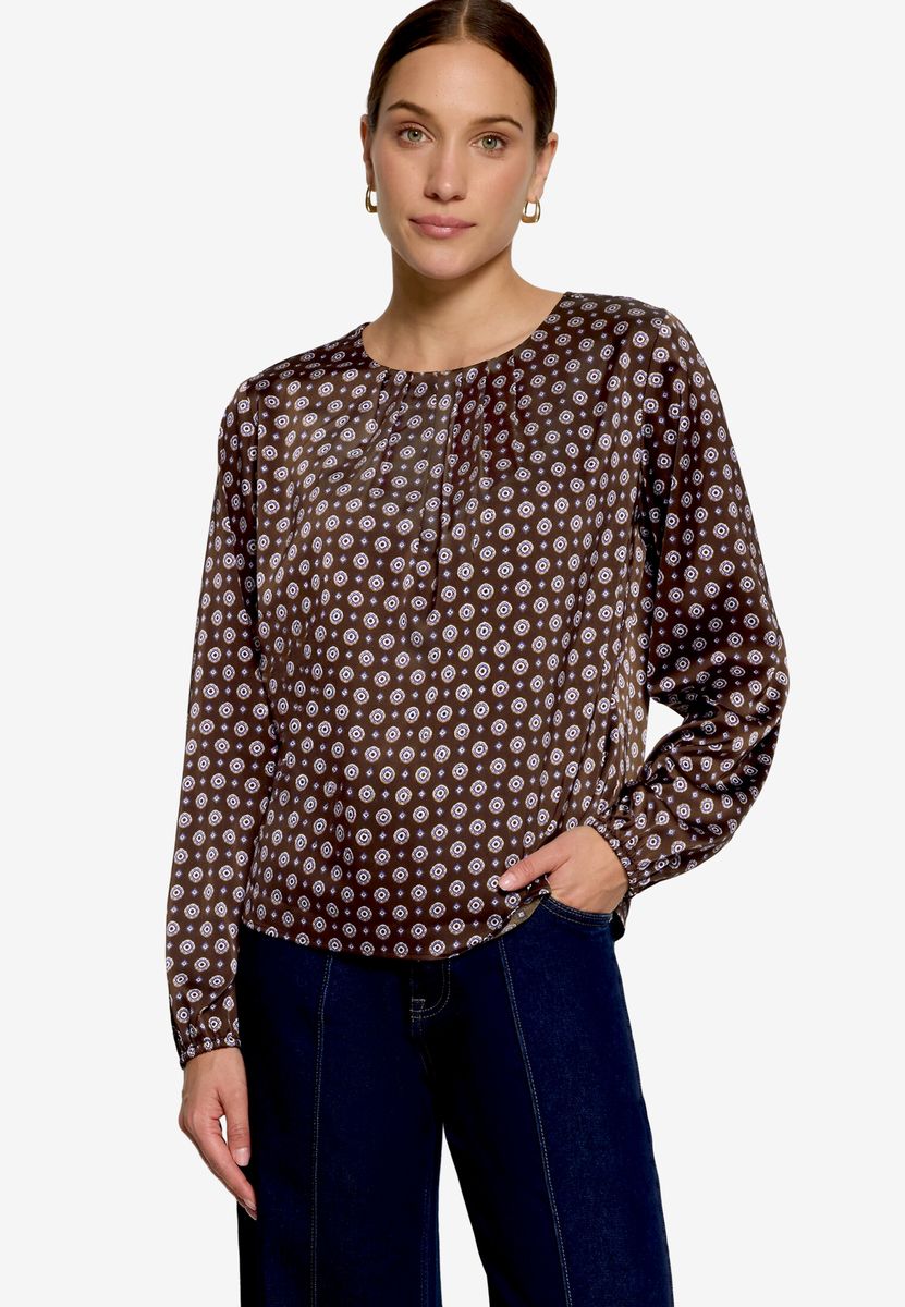 Satinbluse mit geometrischem Muster
