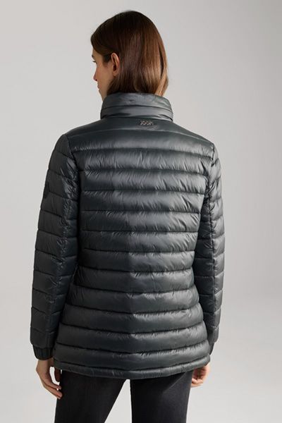 Wattierte Steppjacke mit integrierter Kapuze
