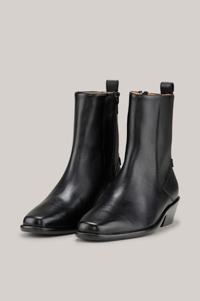 Lederstiefeletten mit Western-Absatz