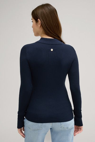 Eng anliegendes Rippstrick-Poloshirt