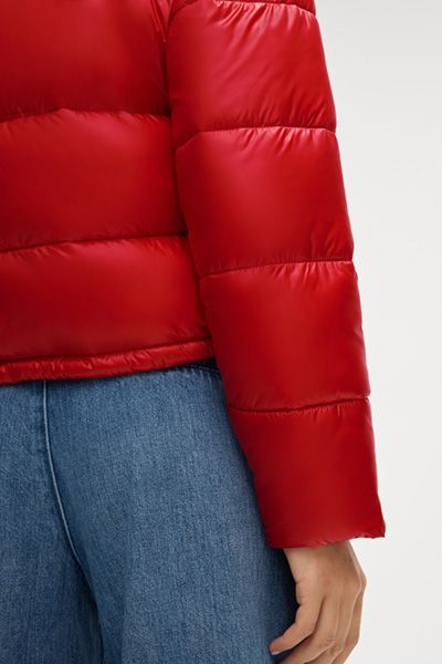 Kurze Steppjacke mit Stehkragen