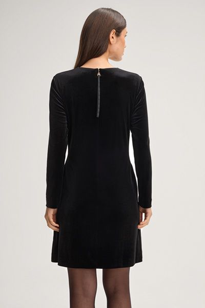 Elegantes Samtkleid in A-Linie