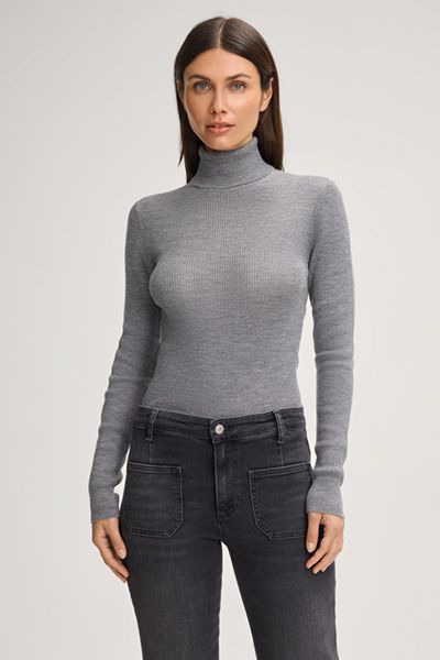 Minimalistischer Rollkragenpullover aus Wolle