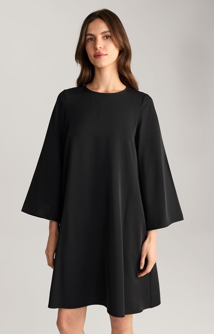 Minimalistisches A-Linien-Kleid mit weiten Ärmeln