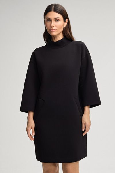 Modernes Scuba-Kleid mit Stehkragen